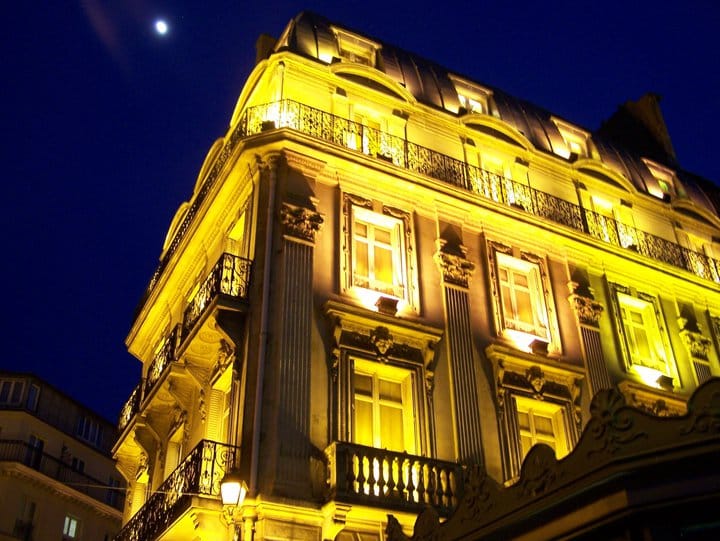 Paris for Mother’s Day: A 3-Day Itinerary for the Mom Who Wants Tea, Not Croissants